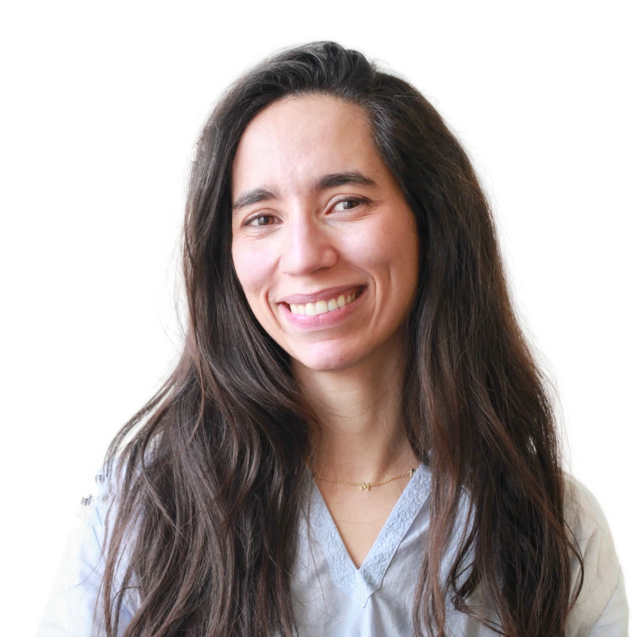 Nawel, consultante de la tribu Suricats